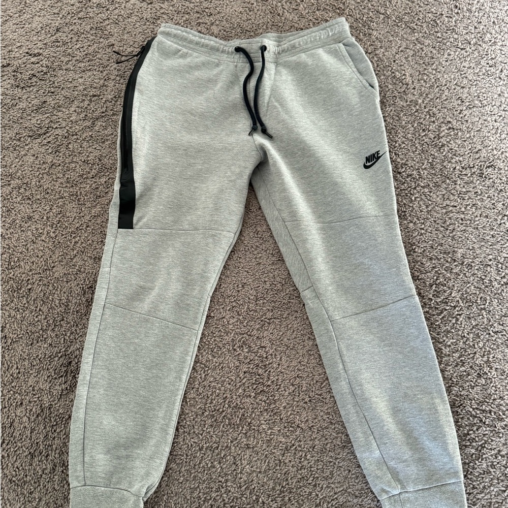 Nike Tech Fleece